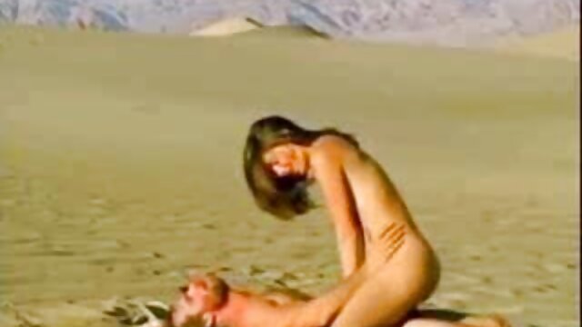 LETSDOEIT - Une italienne en chaleur mûrit le sexe en extérieur www porno tv gratuit avec un inconnu