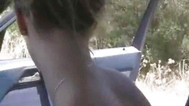 Crazy sex video porno gratuite White Girl baise dans la maison de piège 2