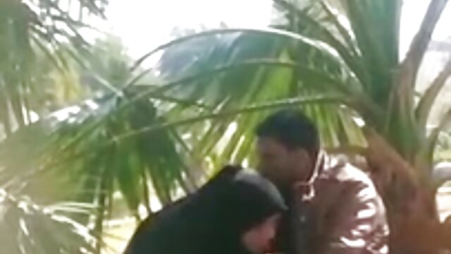 Deux mecs ivres baisent une mamie videos sexes gratuites rousse poilue