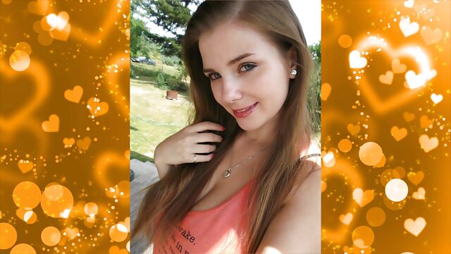 Cougar Charlee Chase partage site porno stream une bite bien dure avec Amber Lynn Bach!