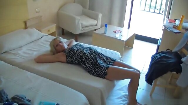 Samantha voir video porn gratuit Saint prend une grosse bite