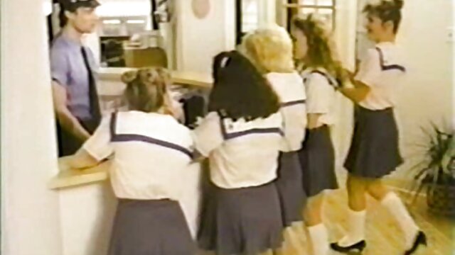 Compilation d'éjacs sex mom gratuit vintage