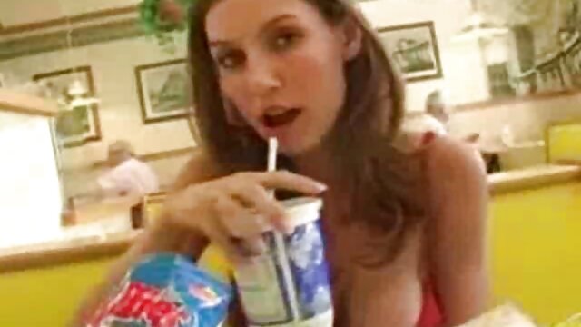 Skinny teen pute video de sexe gratuit extrait baisée par deux